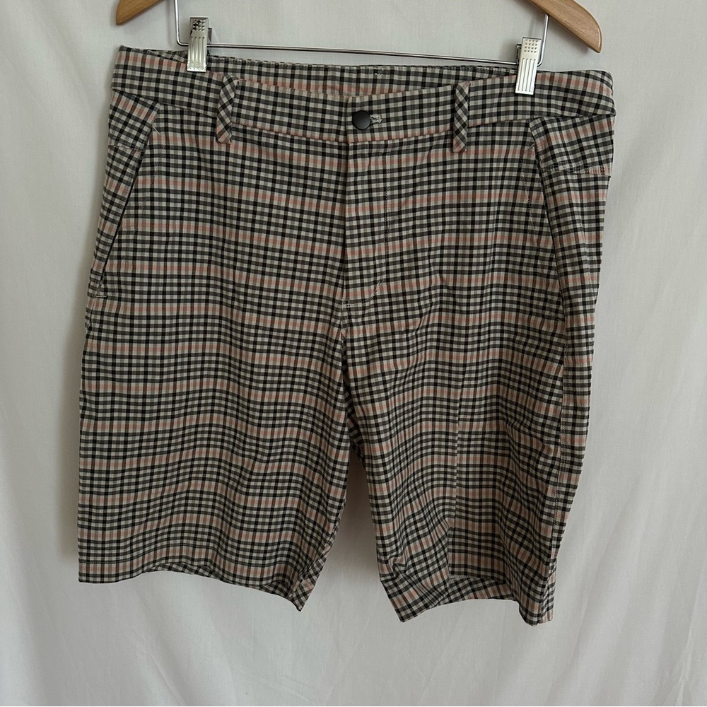 Lululemon Kahuna Shorts 10” Inseam